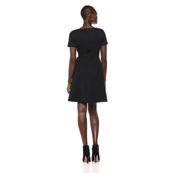 🖤 Short Sleeve Textured Bateau Fit and Flare Little Black Dress SIZE 4 NEW - Picture 8 of 16